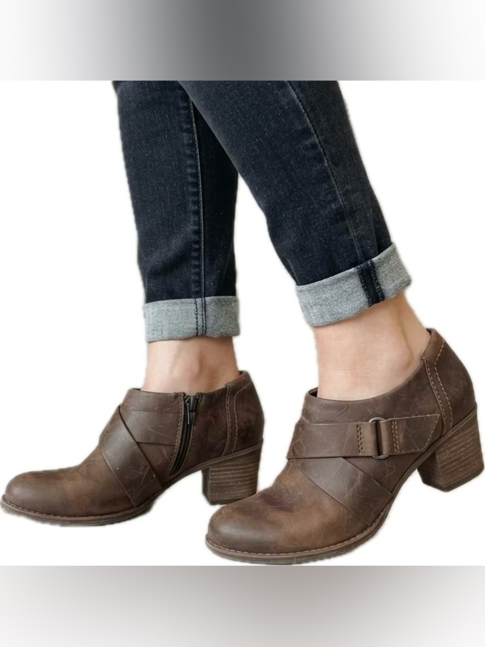 Clarks Collection Brown Leather Ankle Booties Block Heel Side Zip Women’s 8